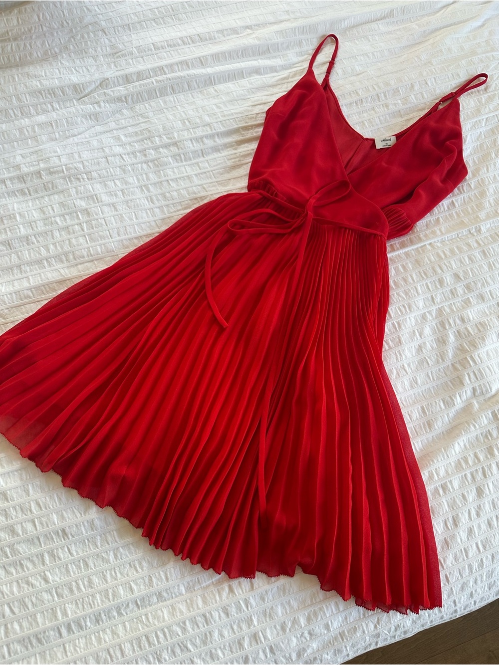 Aritzia Wilfred Wrap Pleated Mini Dress